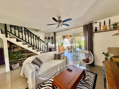 Maison - 110 m² - 4 pièces