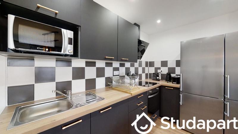 Chambre - 13 m² - 1 pièce