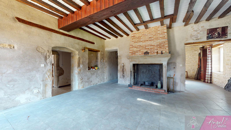 Maison - 264 m² - 9 pièces