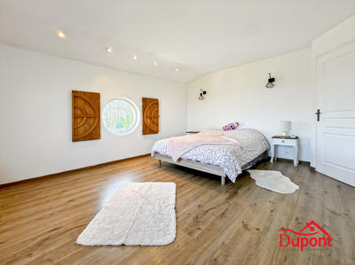 Maison - 150 m² - 5 pièces