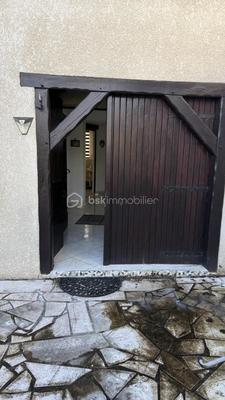 Maison - 190 m² - 7 pièces