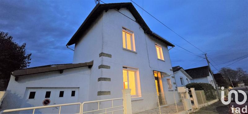 Maison - 90 m² - 5 pièces