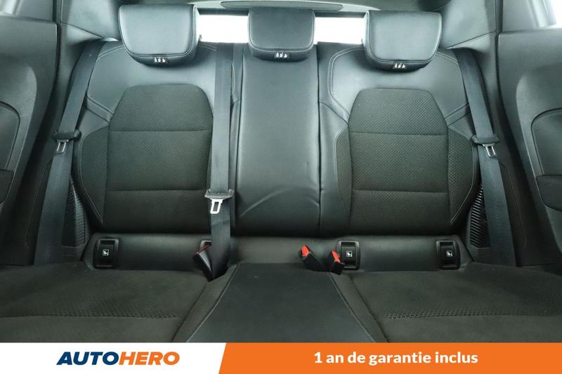 Renault Clio 1.6 E-Tech Intens 140