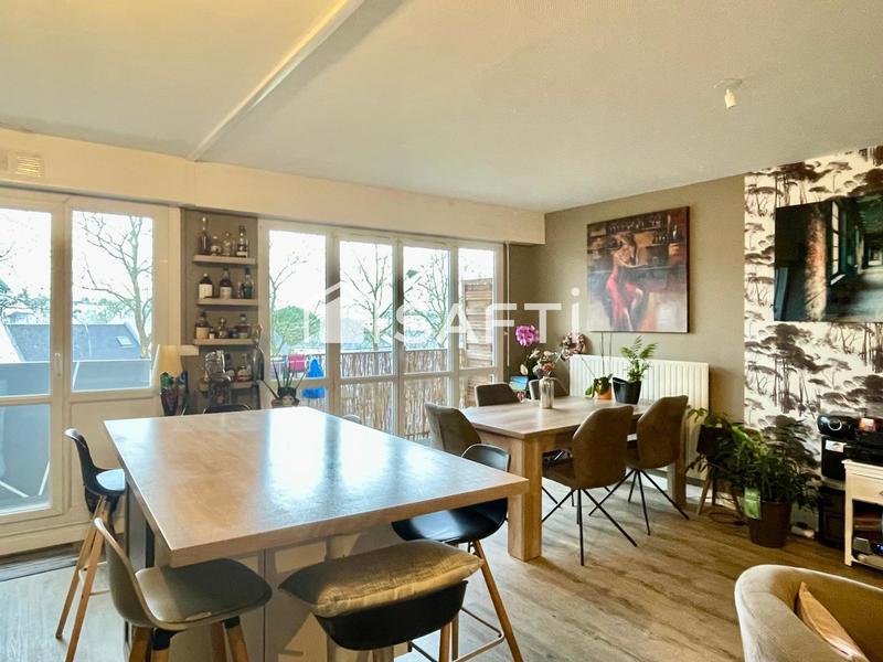 Appartement - 81 m² - 3 pièces