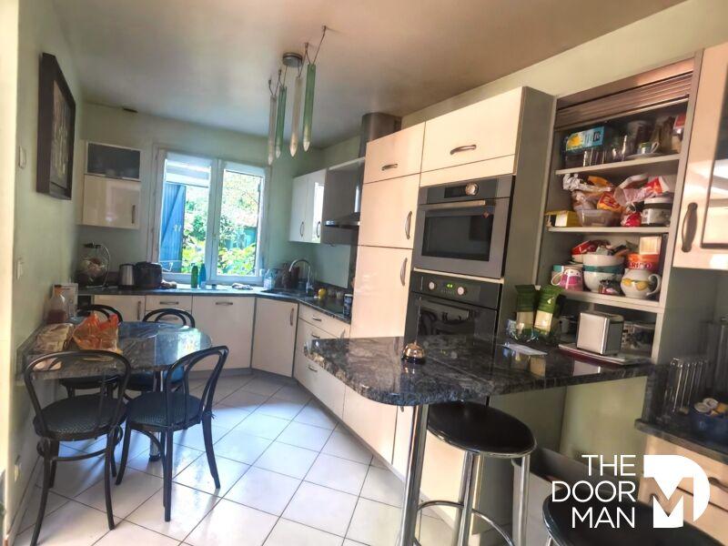 Maison - 135 m² - 6 pièces