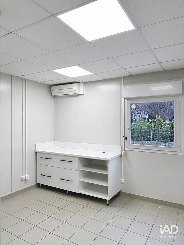 Local commercial - 160 m²