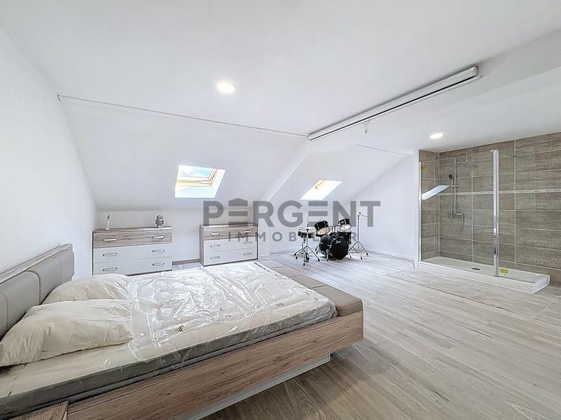 Maison - 149 m² - 6 pièces