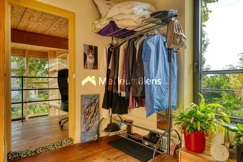 Maison - 184 m² - 8 pièces