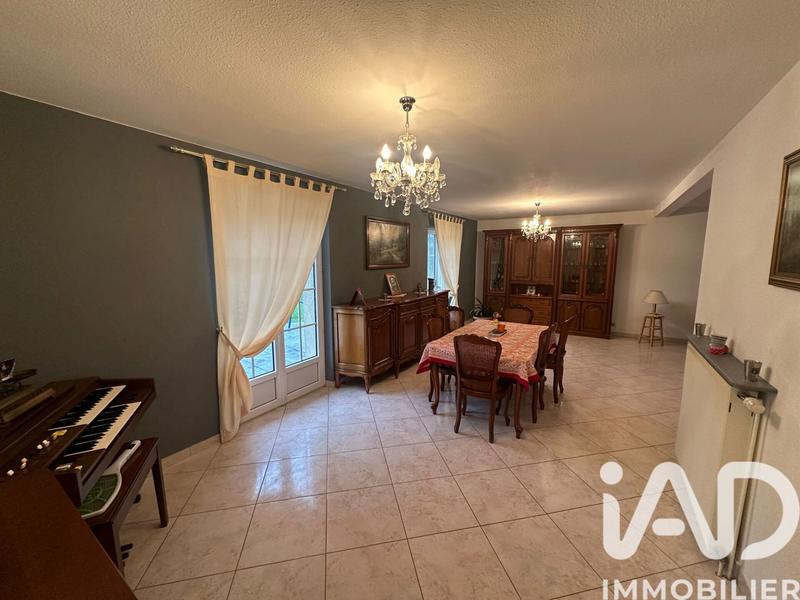 Maison - 118 m² - 5 pièces