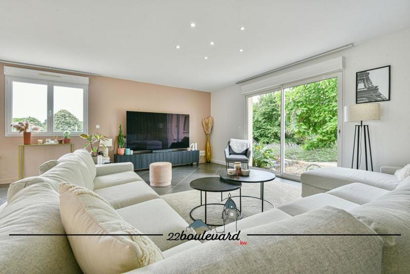 Pavillon - 174 m² - 7 pièces