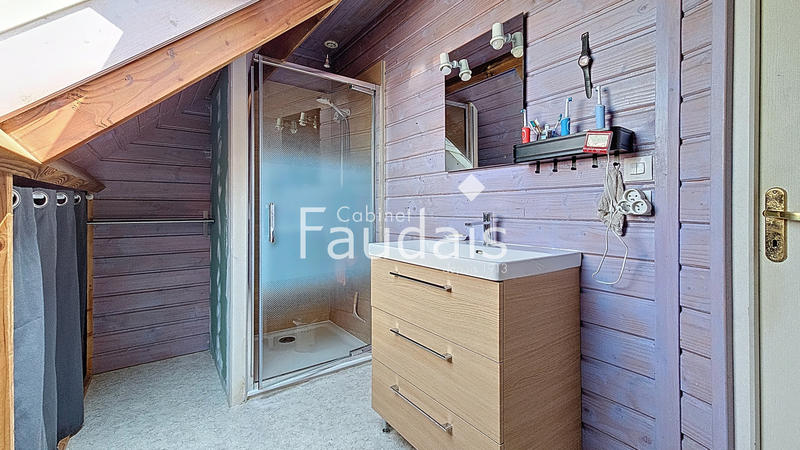 Maison - 123 m² - 6 pièces