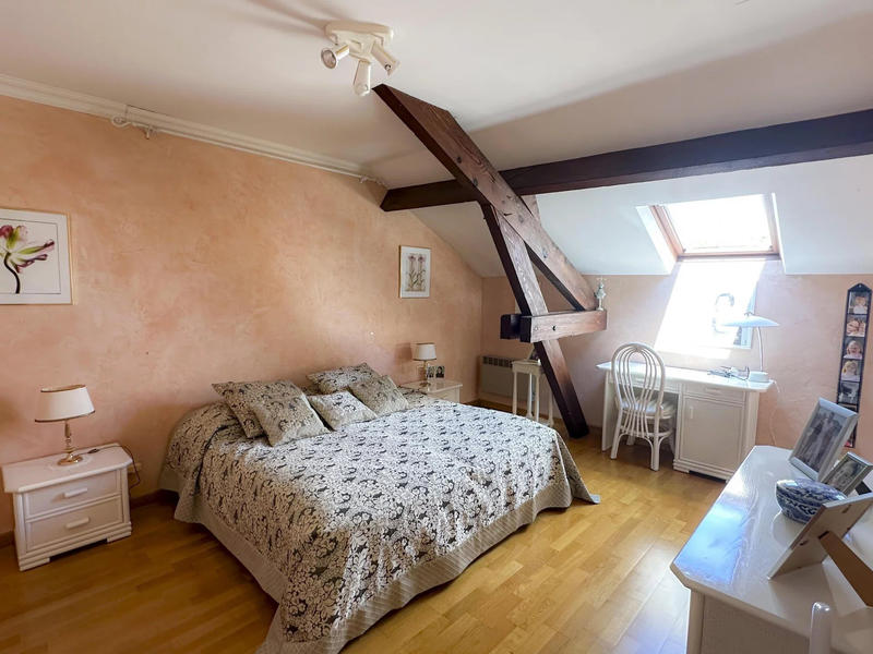 Maison ancienne - 200 m² - 7 pièces