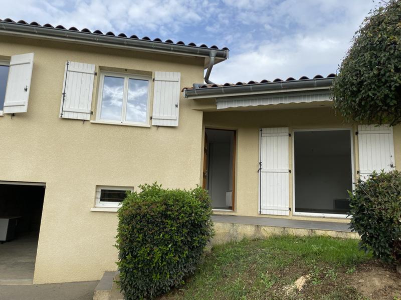 Maison - 96 m² - 4 pièces