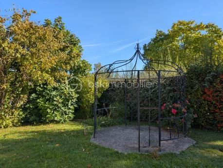 Maison traditionnelle - 71 m² - 4 pièces