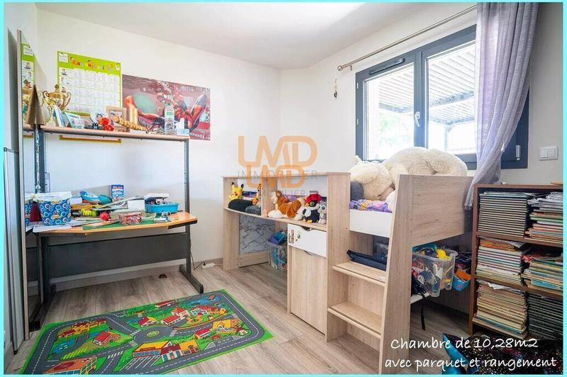 Maison - 130 m² - 6 pièces