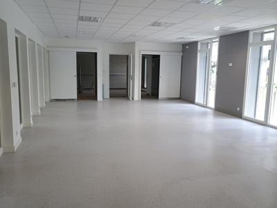 Bureau - 191 m² - 9 pièces