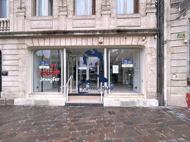 Local d'activités - 345 m²