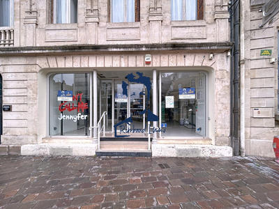 Local d'activités - 345 m²