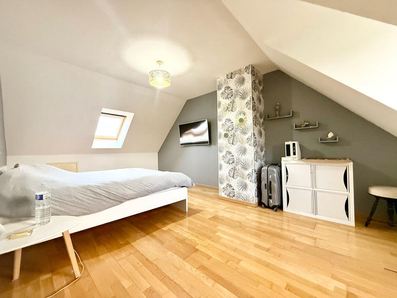 Maison - 108 m² - 4 pièces