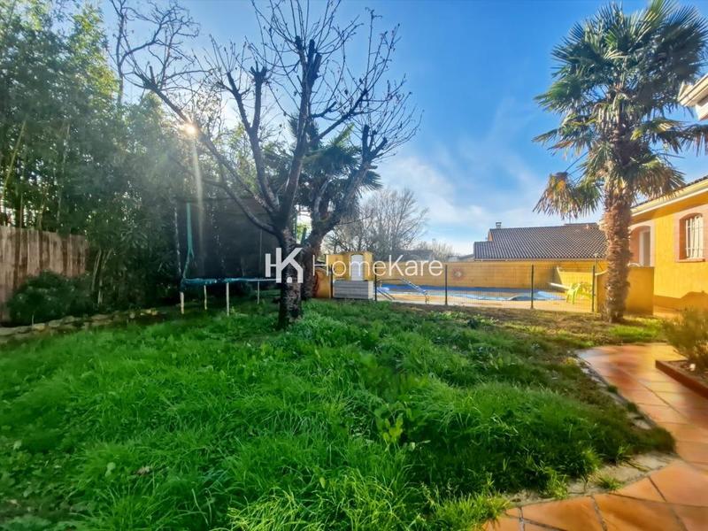 Maison - 190 m² - 8 pièces