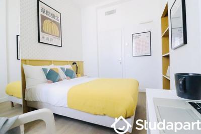 Chambre - 11 m² - 1 pièce