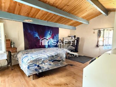 Maison - 141 m² - 7 pièces