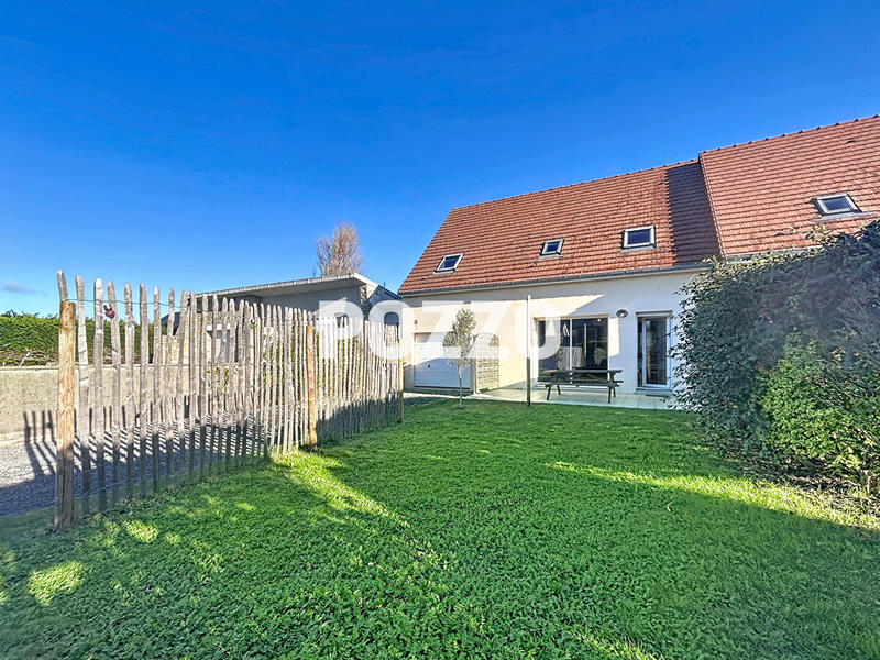 Maison - 92 m² - 5 pièces