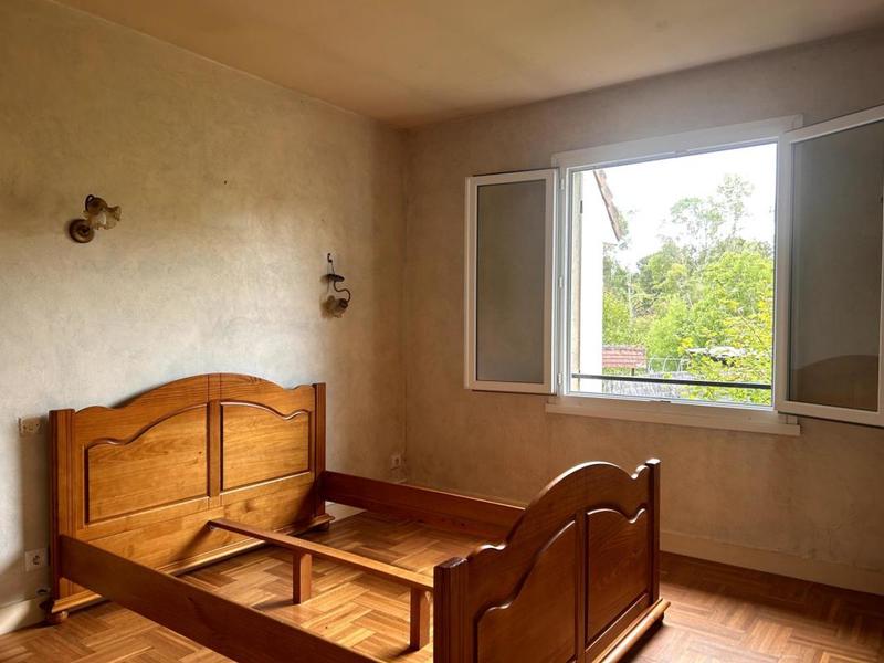 Maison traditionnelle - 120 m² - 4 pièces