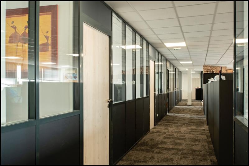 Bureau - 527 m² - 17 pièces