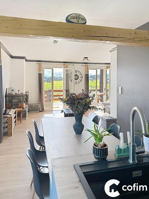 Maison - 143 m² - 5 pièces