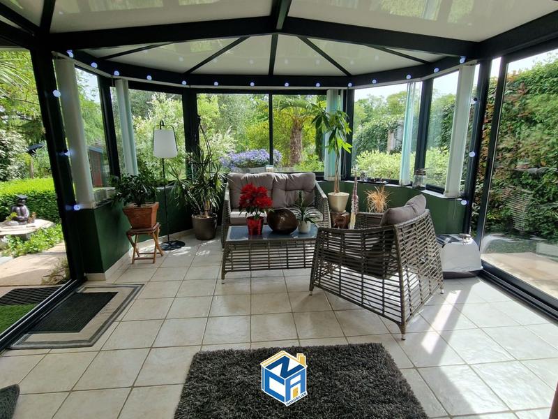 Maison - 120 m² - 5 pièces