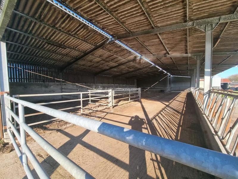 Maison - 139 m² - 6 pièces