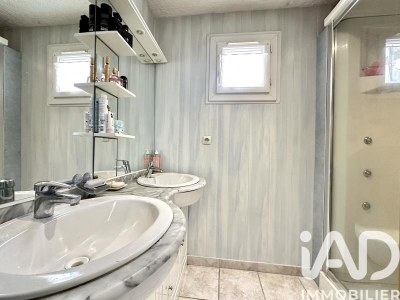 Maison - 88 m² - 5 pièces