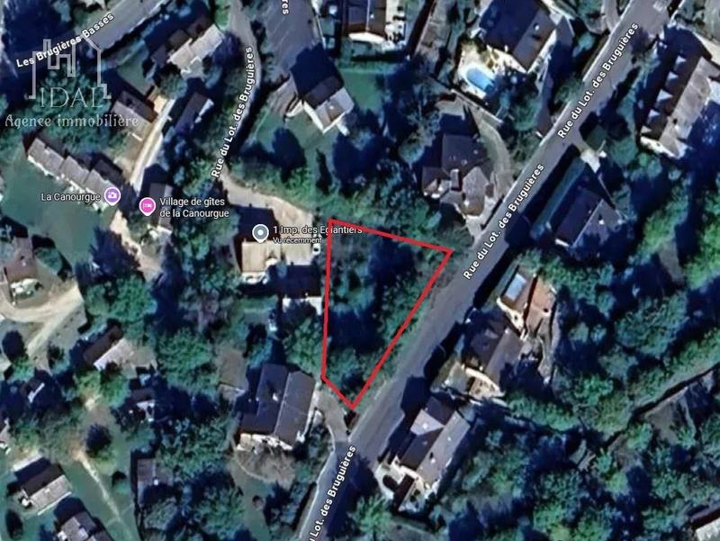 Terrain constructible - 800 m²