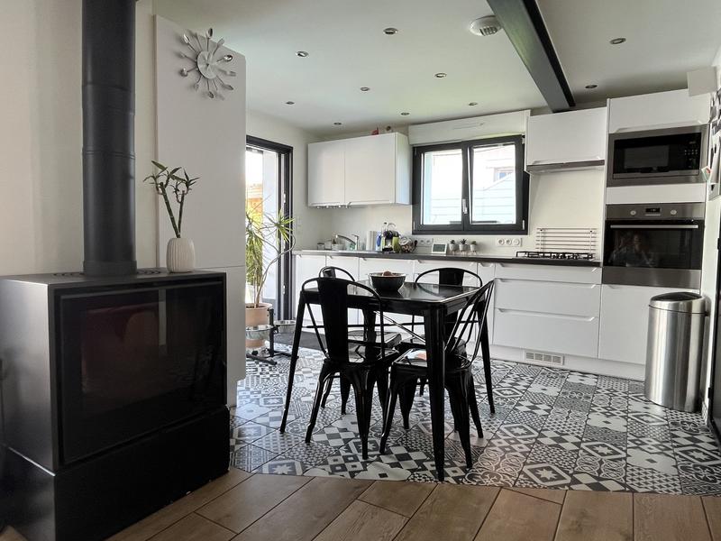 Villa - 86 m² - 5 pièces