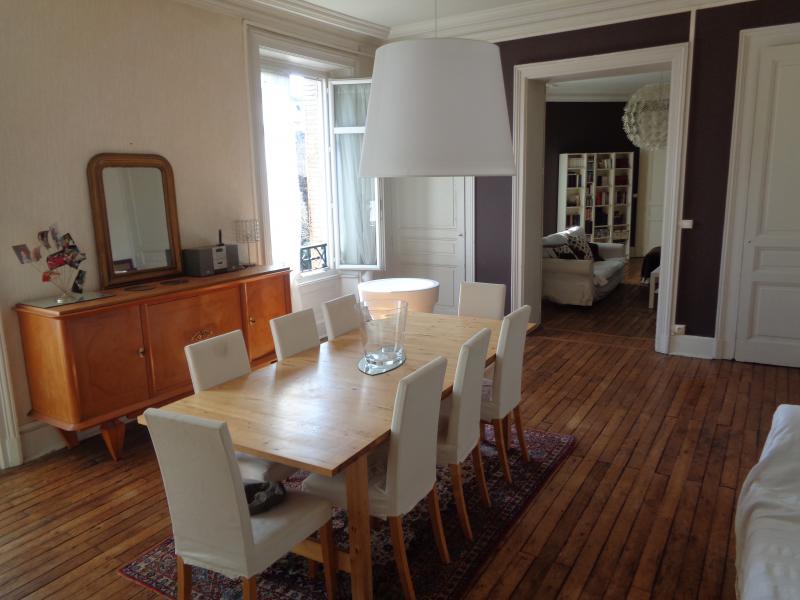 Appartement - 186 m² - 7 pièces