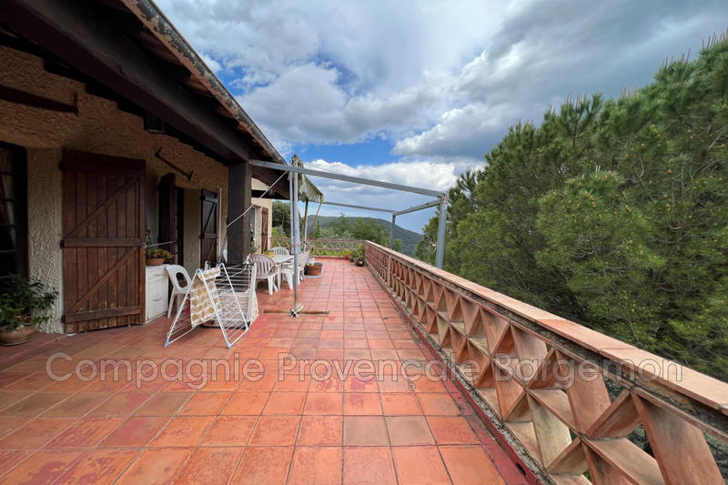 Maison - 190 m² - 8 pièces