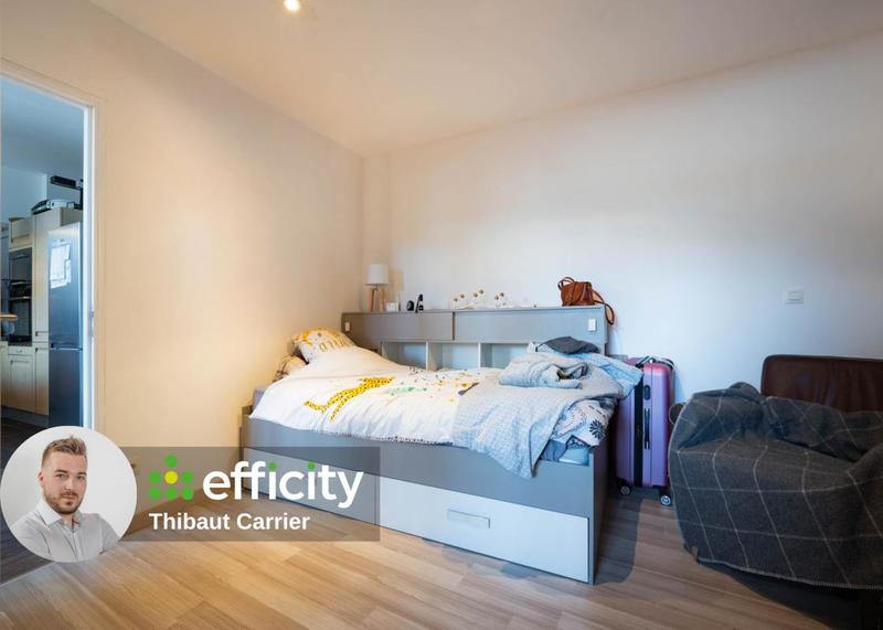 Appartement - 77 m² - 5 pièces