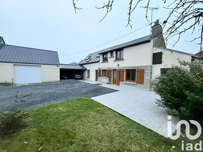 Maison - 121 m² - 6 pièces