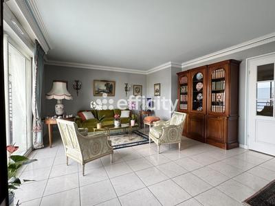 Appartement - 79 m² - 3 pièces