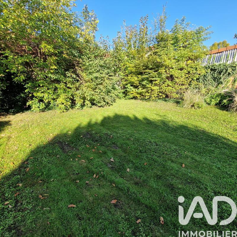 Maison - 440 m² - 14 pièces