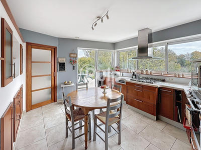 Maison d'architecte - 174 m² - 8 pièces