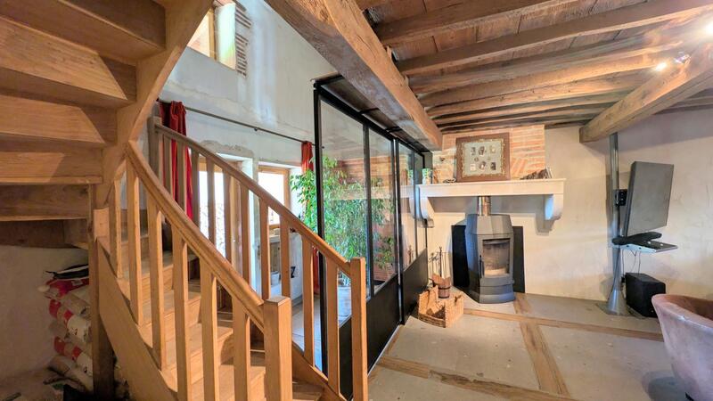 Maison - 220 m² - 5 pièces