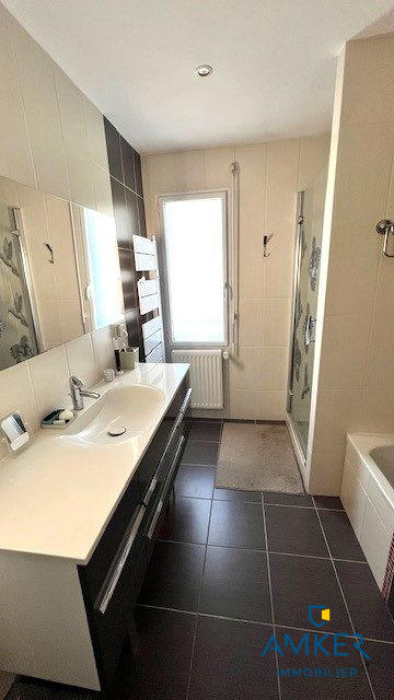 Maison - 139 m² - 6 pièces