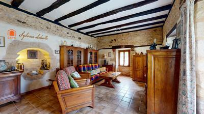 Maison - 231 m² - 10 pièces