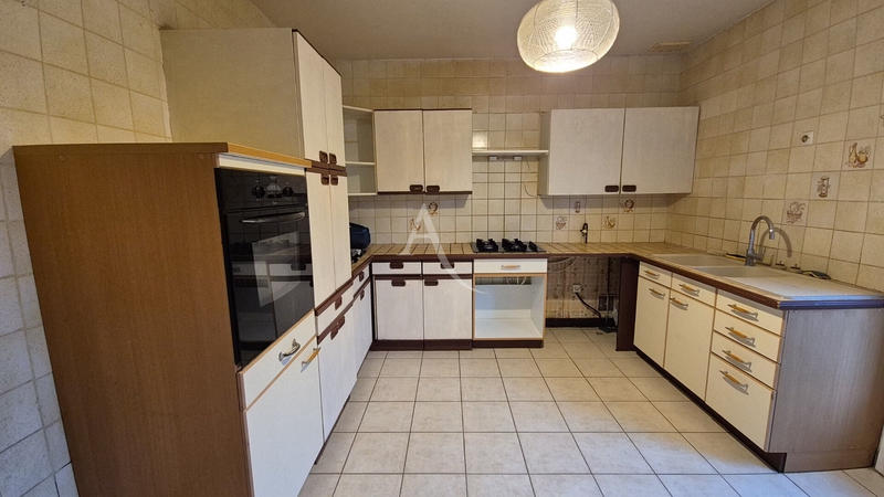 Maison - 126 m² - 6 pièces