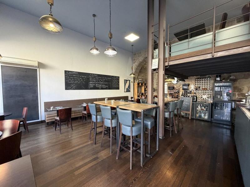 Fonds de commerce - 180 m²