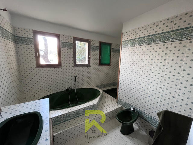 Villa - 152 m² - 6 pièces