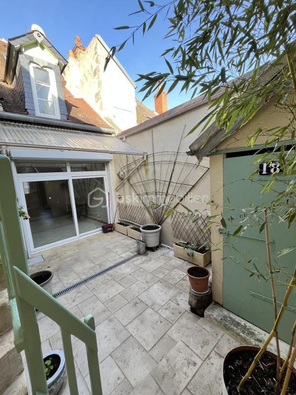 Maison de ville - 85 m² - 4 pièces