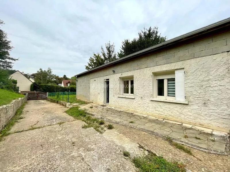 Maison - 423 m² - 3 pièces